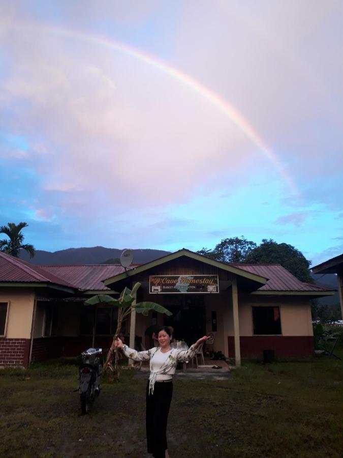 Mulu D Cave Homestay Exterior foto